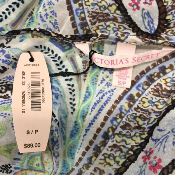 NEW ❤️ Victoria Secret coverup - Picture 5 of 10